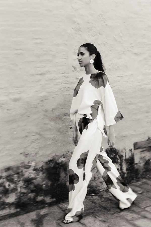 BLUSA ESTAMPADA - Imagen 7